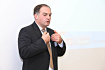 JR__0101.jpg