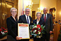 106.JPG