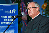 LFI_020_SKL1048.jpg