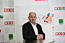 105.jpg