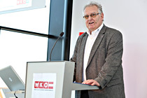 AB10.jpg