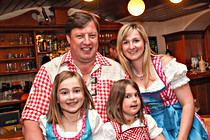 Schneiders-007.jpg