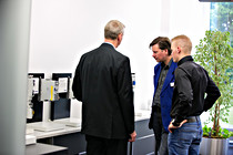lenze025.jpg
