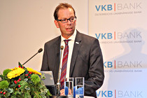 4VKB-012.jpg