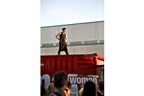 woman100.jpg