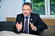 104.JPG