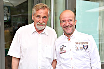 AB10.jpg