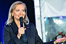 fidw001.JPG