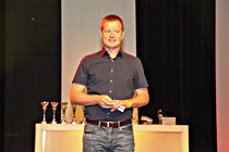 1DHL-157.jpg