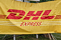 DHL-1.jpg