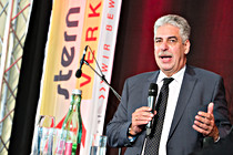 sternhafferl004.jpg
