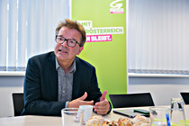 125.jpg