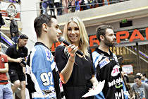 pc032.jpg
