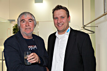 cleanlounge030.jpg