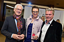 pink_ribbon_night_013.jpg