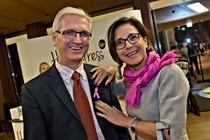 pink_ribbon_night_014.jpg