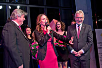 pink_ribbon_night_021.jpg