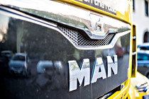 LogCom_0020.jpg