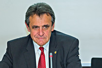 Leo_Konst_Stzg_060_SKL5075.jpg