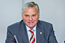 Leo_Konst_Stzg_080_SKL5106.jpg