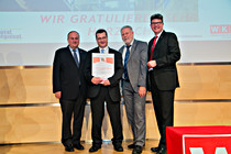versicherung_030_PERO9122.jpg