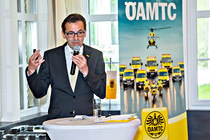 OEAMTC_Steyr_120_SKL3999.jpg