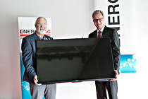 eag007.jpg