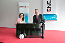 eag008.jpg
