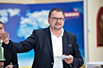 backaldrin0006.jpg