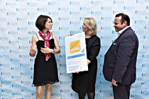 MMF_Urkundeuergabe-13.jpg