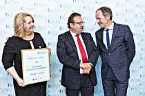 MMF_Urkundeuergabe-40.jpg