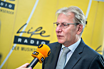 Award_0008.jpg