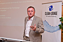 clean_lounge_003.jpg