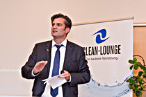 clean_lounge_004.jpg
