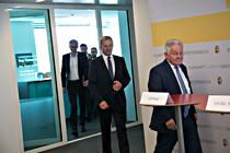 stelzer_pk077.jpg