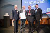 Uniqa_006.jpg