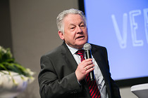 Uniqa_012a.jpg