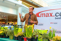 max_center_0002.jpg