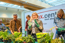 max_center_0019.jpg