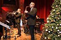 horn_christmas_2019_006.jpg