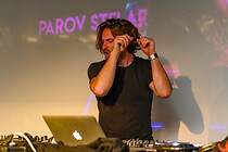 parov_stelar_0001.jpg