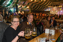 bieranstich_wels_021.jpg