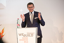 027IMG_5686.jpg