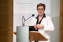 024IMG_5357.jpg