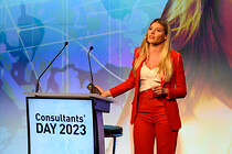 03_consultants_0107.jpg