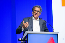 004IMG_4977.jpg