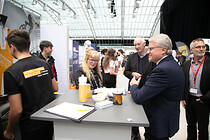 012IMG_5221.jpg