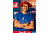 Piratenball-24_BR_0009_klein.jpg