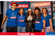 Piratenball-24_BR_0010_klein.jpg