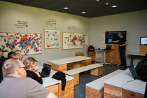 AEC018.jpg